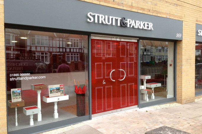 Strutt & Parker Shop Branding