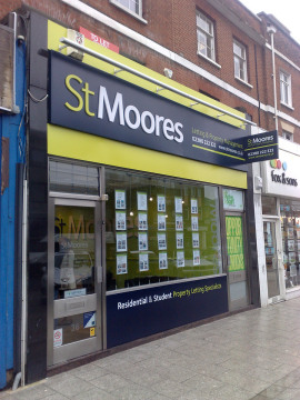 St-Moores-Shop-front-after-1